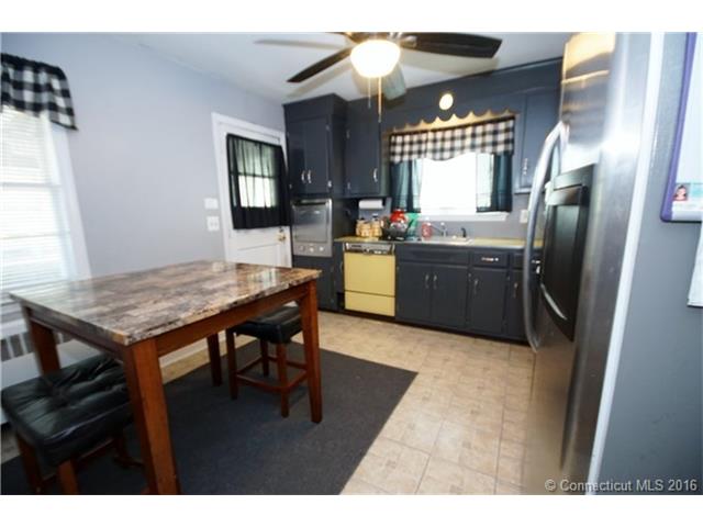 745 Birmingham St, Bridgeport, CT 06606