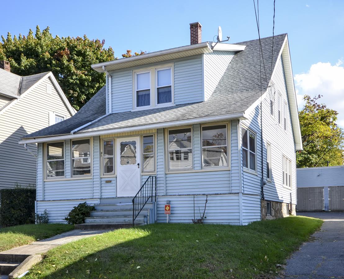 41 Hillhouse Ave, Bridgeport, CT 06606