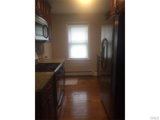 255 Burnsford Avenue, Bridgeport, CT 06606