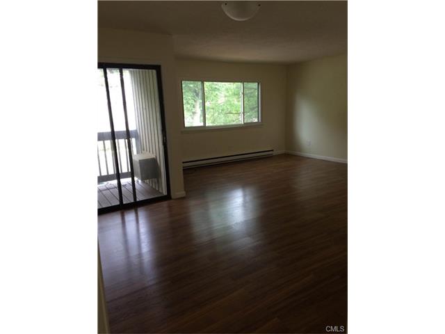2950 Madison Avenue, Bridgeport, CT 06606