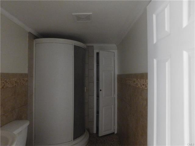 1867 Chopsey Hill Road, Bridgeport, CT 06606