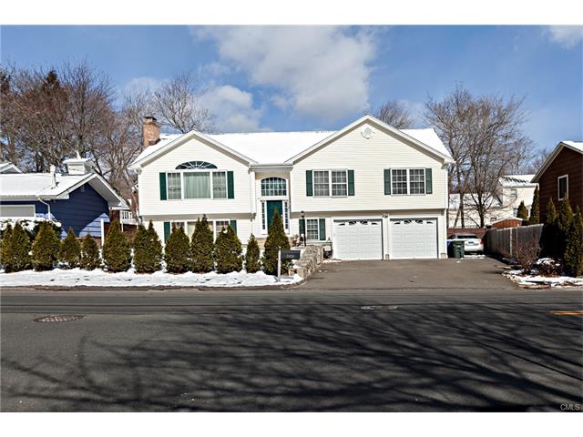 2420 Old Town Road, Bridgeport, CT 06606