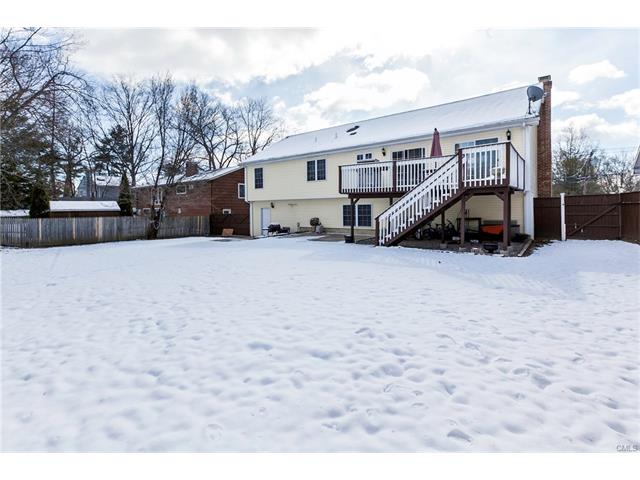 2420 Old Town Road, Bridgeport, CT 06606
