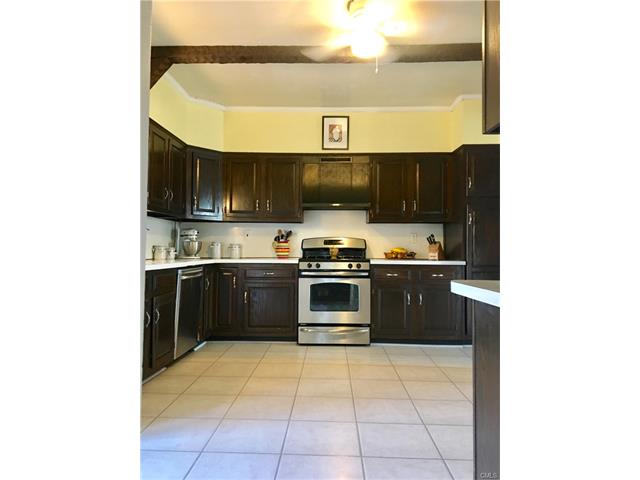 165 Alexander Avenue, Bridgeport, CT 06606