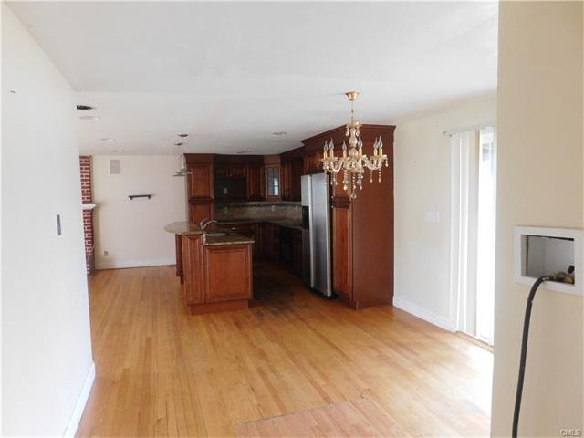 1867 Chopsey Hill Road, Bridgeport, CT 06606