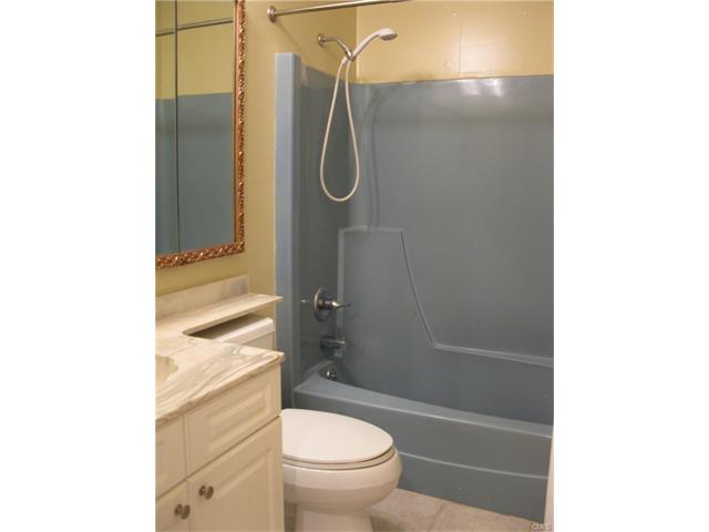 20 Ameridge Drive, Bridgeport, CT 06606