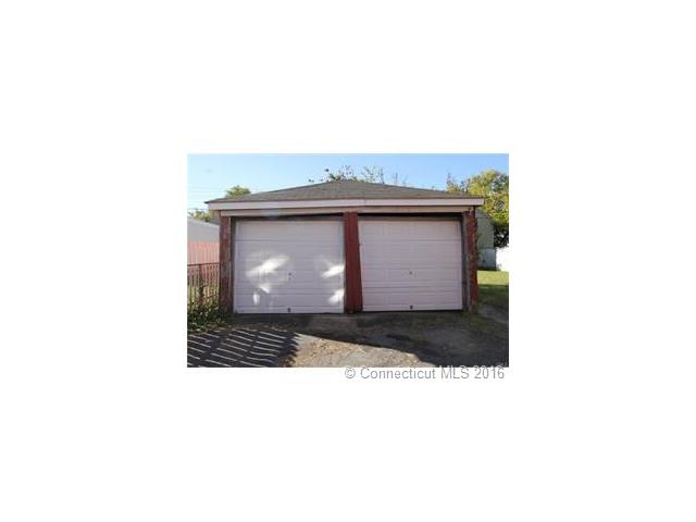 80 Trowel St, Bridgeport, CT 06607