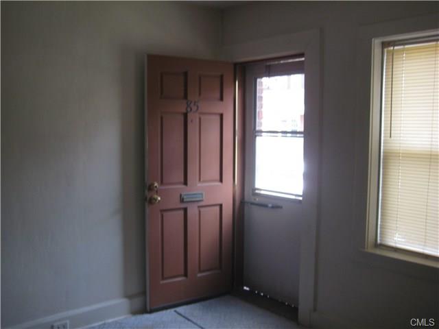 85 Alanson Road, Bridgeport, CT 06607
