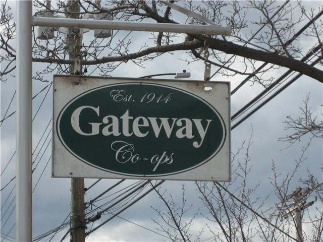 85 Alanson Road, Bridgeport, CT 06607