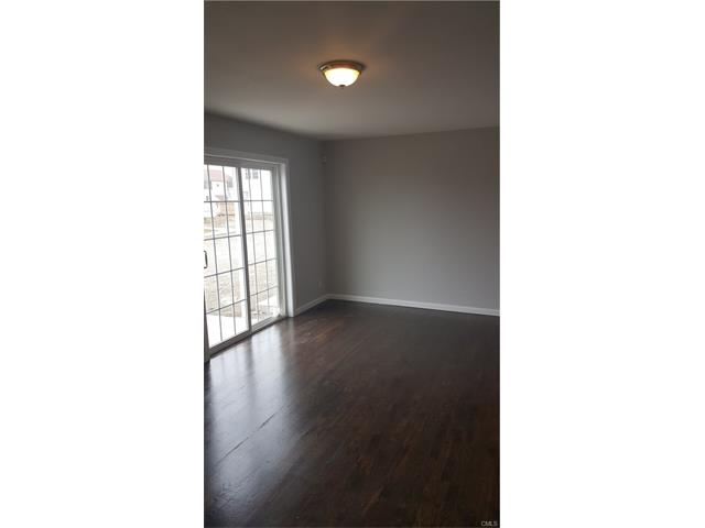 830 Seaview Avenue, Bridgeport, CT 06607