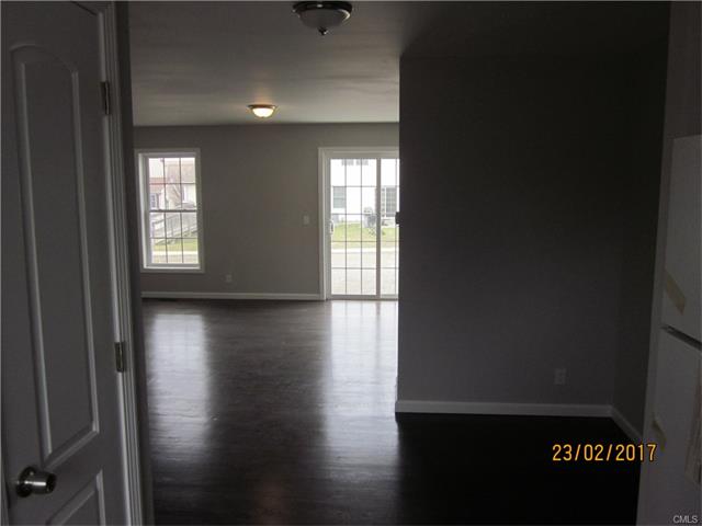 830 Seaview Avenue, Bridgeport, CT 06607