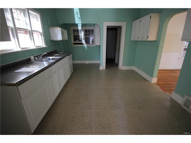 37 Autumn Street, Bridgeport, CT 06608