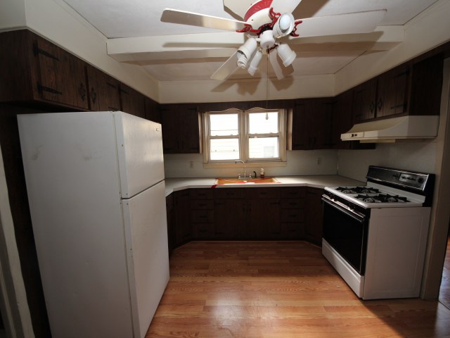 1138 1140 Kossuth SBridgeport, CT, 06608Fairfield County