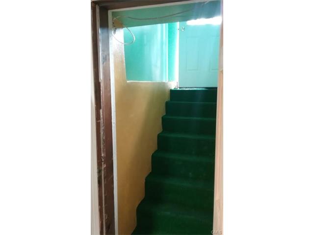 50 Hickory Street, Bridgeport, CT 06610