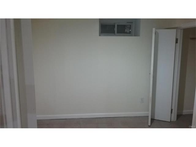 50 Hickory Street, Bridgeport, CT 06610