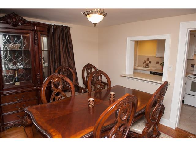 721 Boston Avenue, Bridgeport, CT 06610