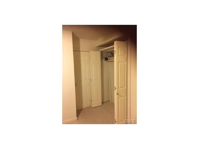 270 SUCCESS Avenue, Bridgeport, CT 06610