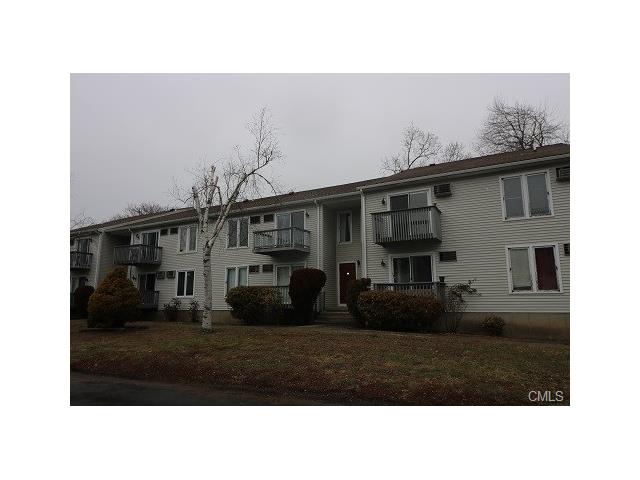 73 Kingsbury Road, Bridgeport, CT 06610