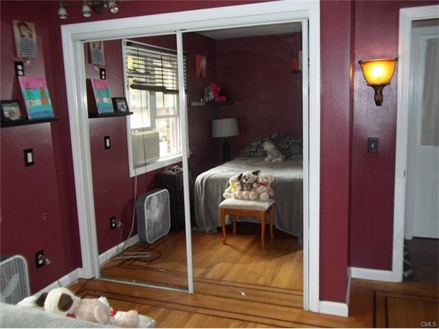 397 Granfield Avenue, Bridgeport, CT 06610