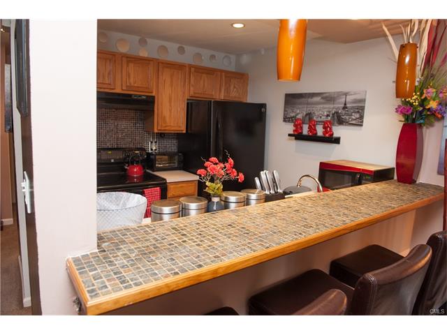 83 Huntington Turnpike, Bridgeport, CT 06610