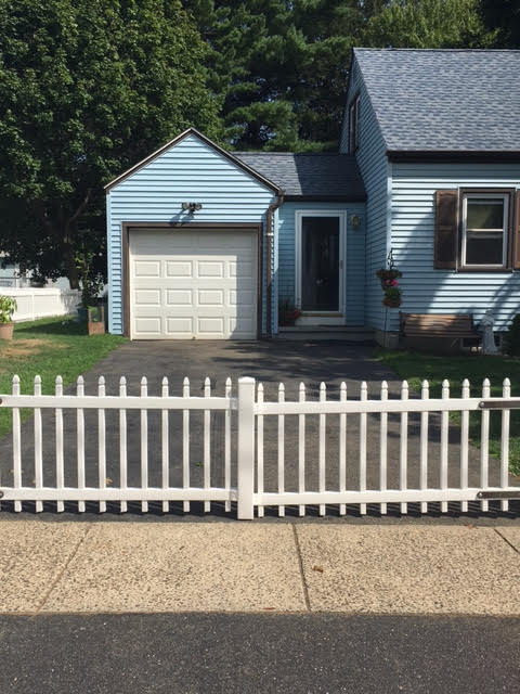 96 Barclay St, Bridgeport, CT 06610