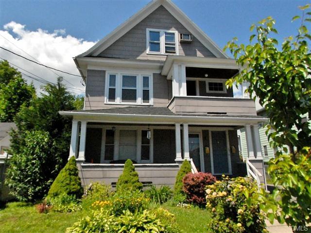 25 Palm Street, Bridgeport, CT 06610