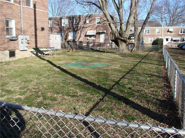161 Court D Bldg 36, Bridgeport, CT 06610
