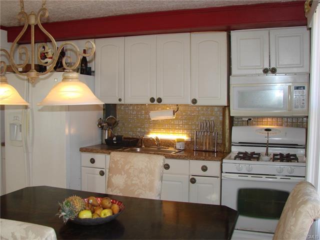 161 Court D Bldg 36, Bridgeport, CT 06610