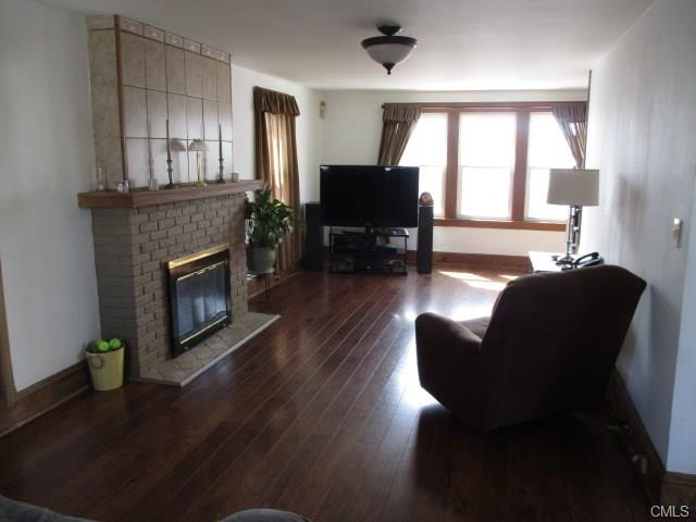 50 Hawthorne Street, Bridgeport, CT 06610