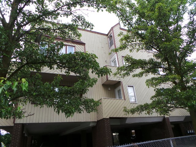 183 Livingston Place Unit 13Bridgeport, CT, 06610Fairfield County