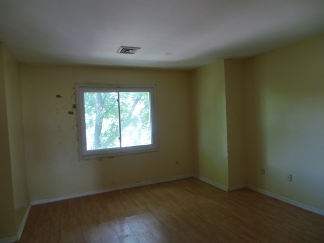 183 Livingston Place Unit 13Bridgeport, CT, 06610Fairfield County
