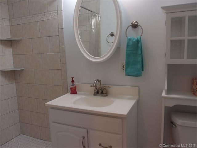 14Ascolese Rd, Trumbull, CT 06611
