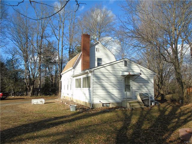 987 Daniels Farm Road, Trumbull, CT 06611