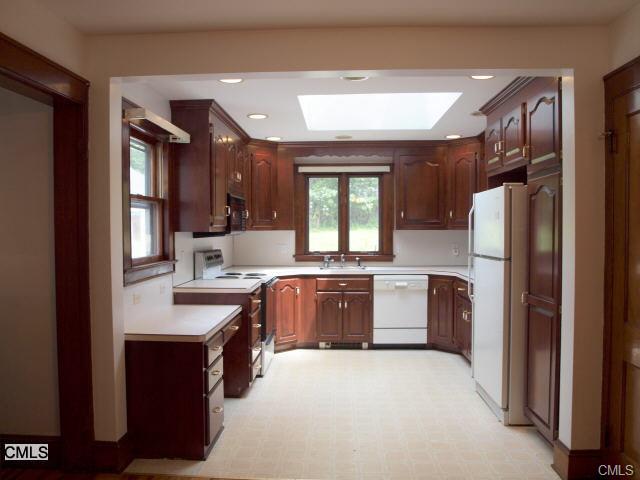 33 Booth Hill Road, Trumbull, CT 06611