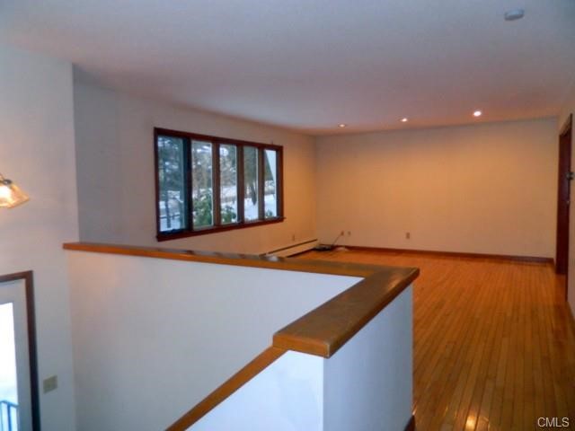 22 Hedgehog Road, Trumbull, CT 06611