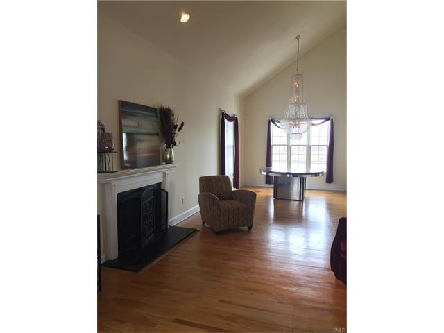 450 River Road, Stratford, CT 06614