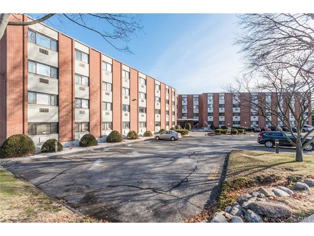 1700 Broadbridge Avenue, Stratford, CT 06614