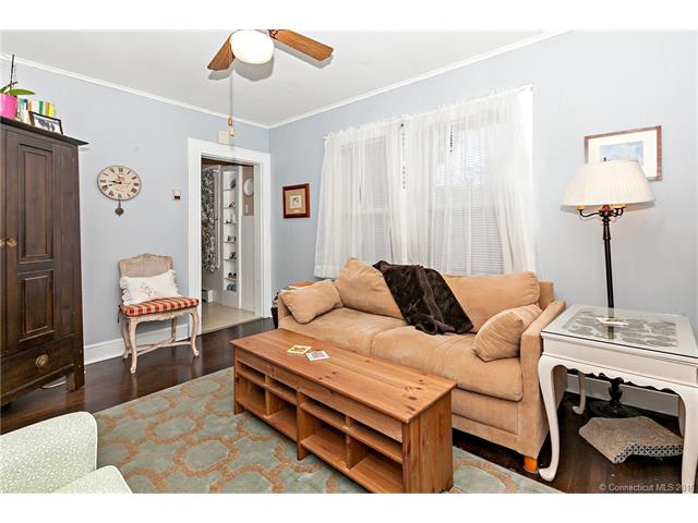 1325 Hillside Ave, Stratford, CT 06614