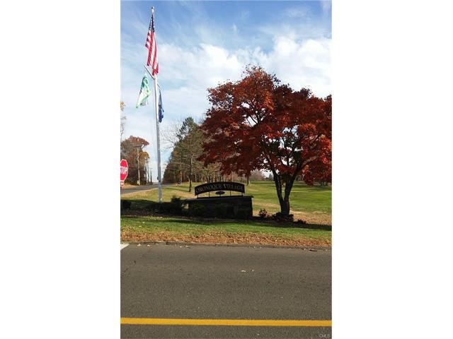 655 Osage Lane, Stratford, CT 06614
