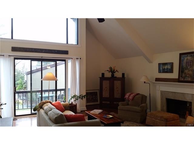 572 North Trail, Stratford, CT 06614
