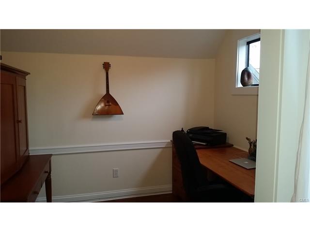 572 North Trail, Stratford, CT 06614