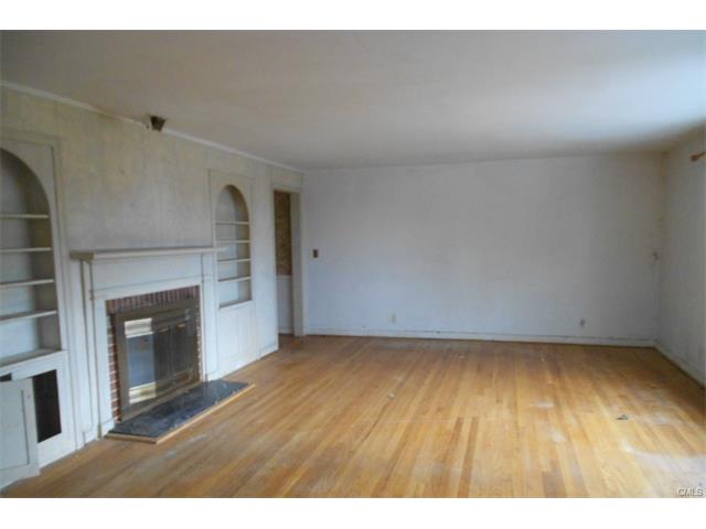 5290 Main Street, Stratford, CT 06614