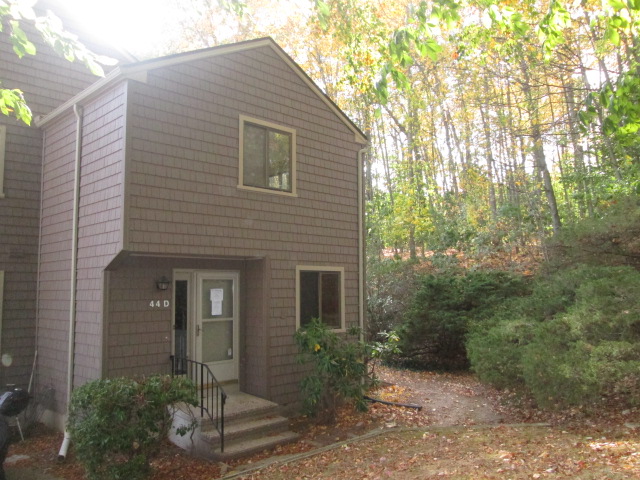 44 Powder Mill RoadStratford, CT, 06614Fairfield County
