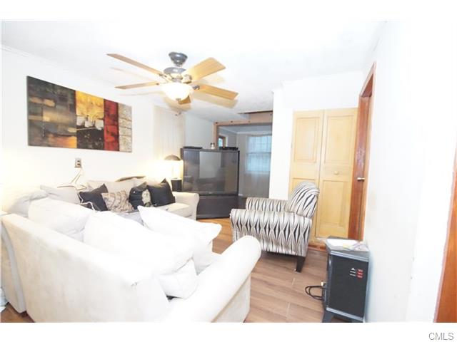 15 Harding Avenue, Stratford, CT 06615