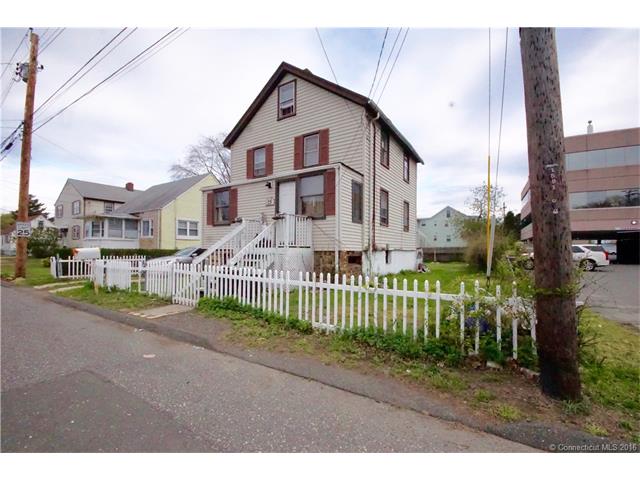 15 Harding Ave, Stratford, CT 06615