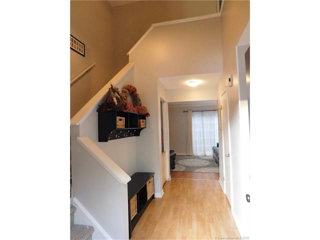 72Ferry Ct #72, Stratford, CT 06615
