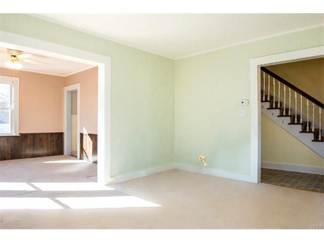 553 Birdseye Street, Stratford, CT 06615