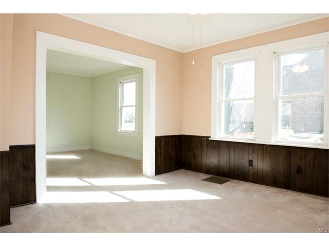 553 Birdseye Street, Stratford, CT 06615