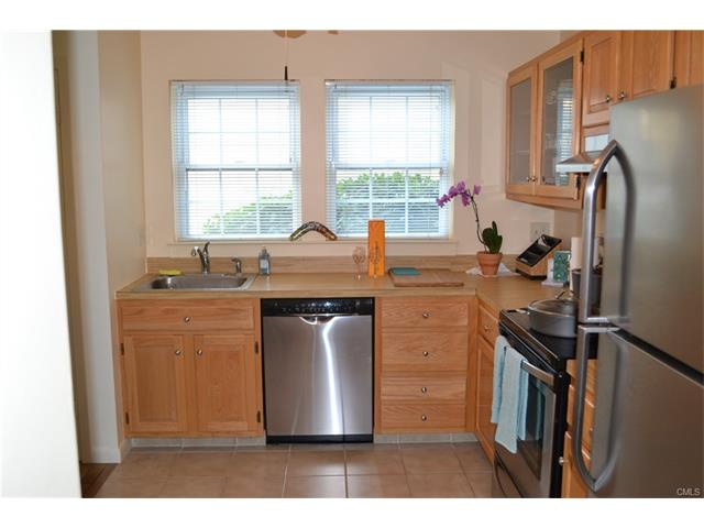 93 Ferry Court, Stratford, CT 06615