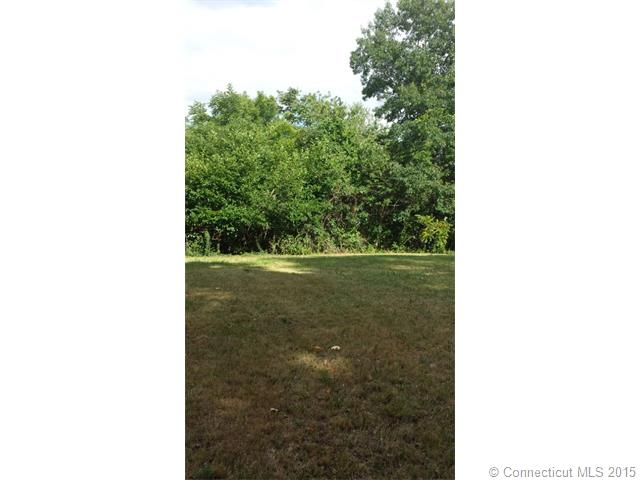 411 Hauser St, Waterbury, CT 06701